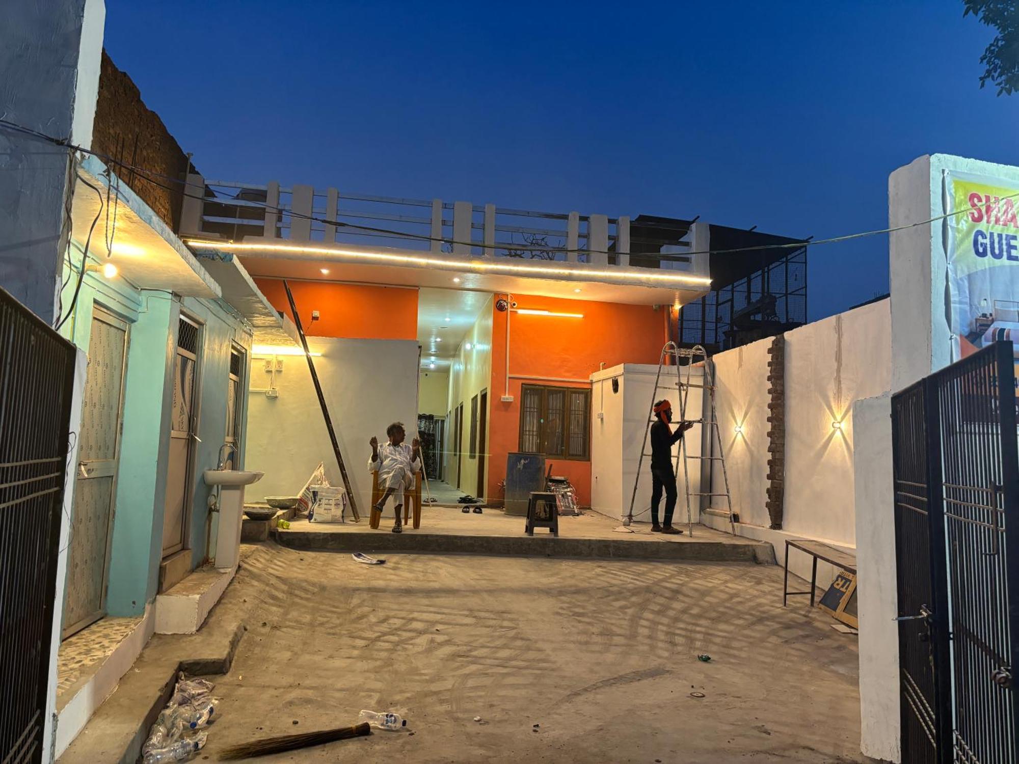 Shakuntala Guest House Ayodhya المظهر الخارجي الصورة